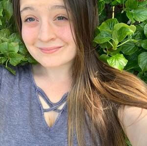 Meet your Posher, Marissa